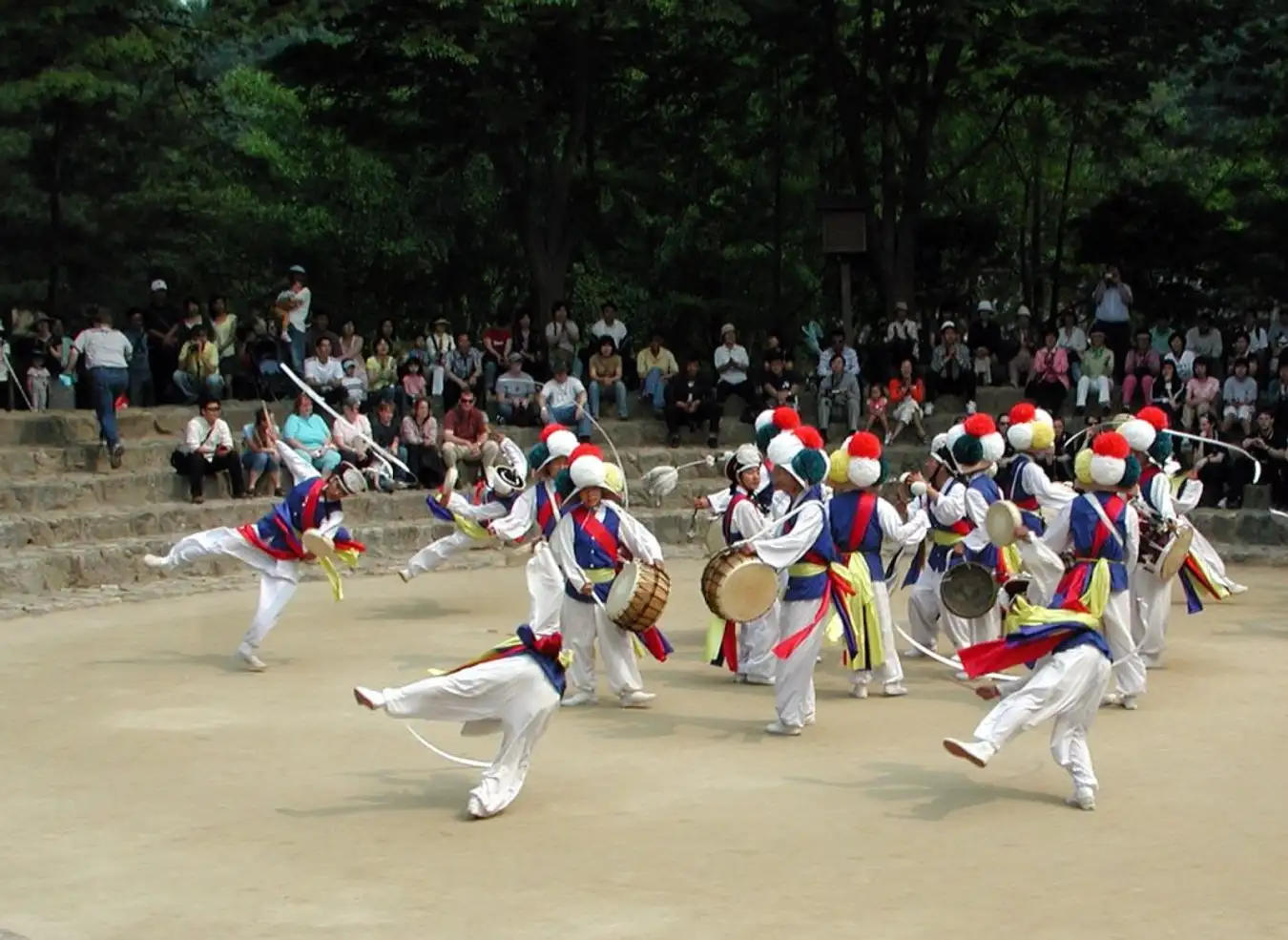 Du lịch Hàn Quốc tháng 5 – Chuyến tham quan xứ Hàn cuối xuân